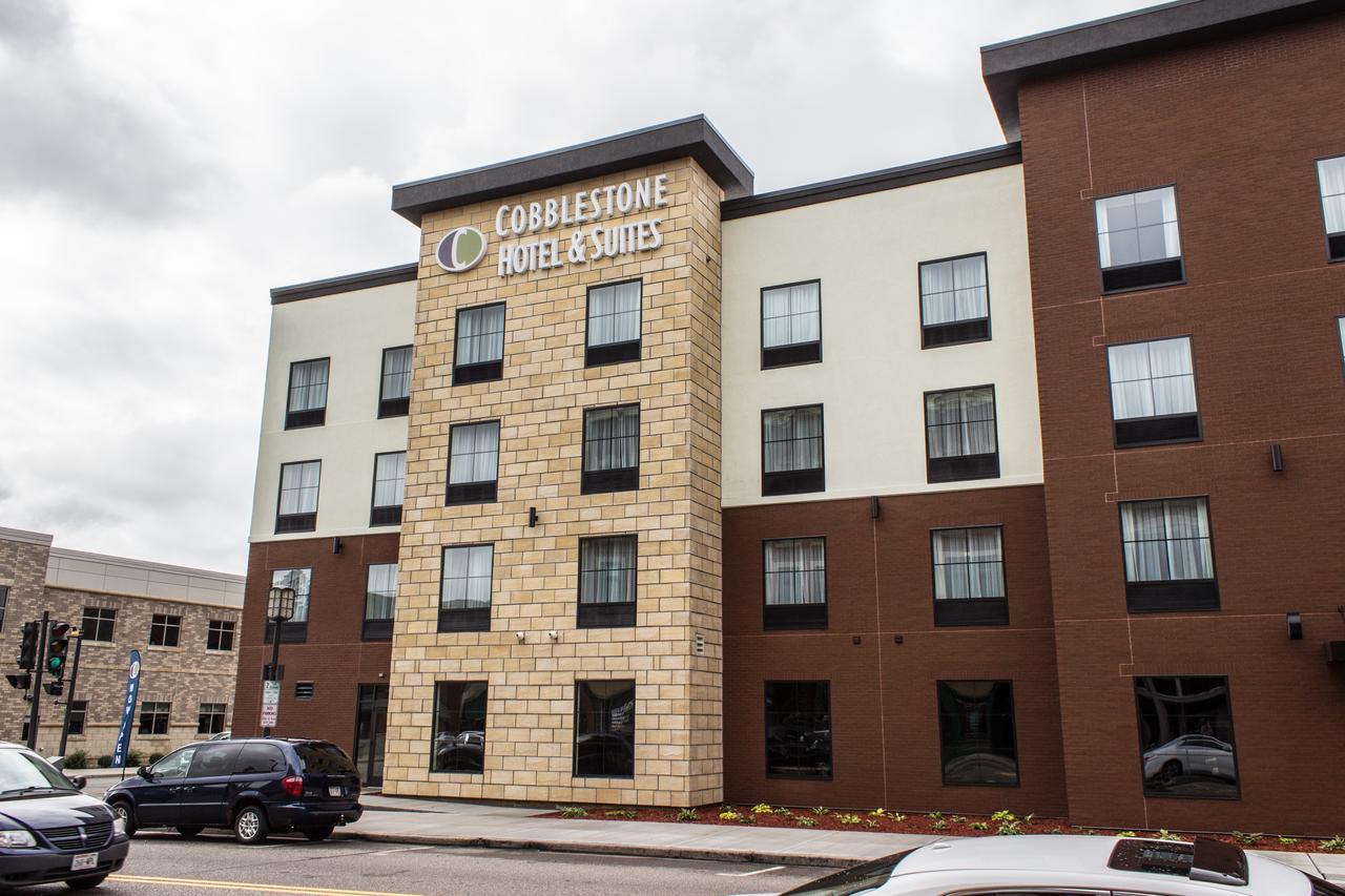 Cobblestone Hotel & Suites - Chippewa Falls Luaran gambar