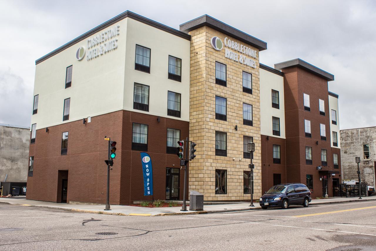Cobblestone Hotel & Suites - Chippewa Falls Luaran gambar