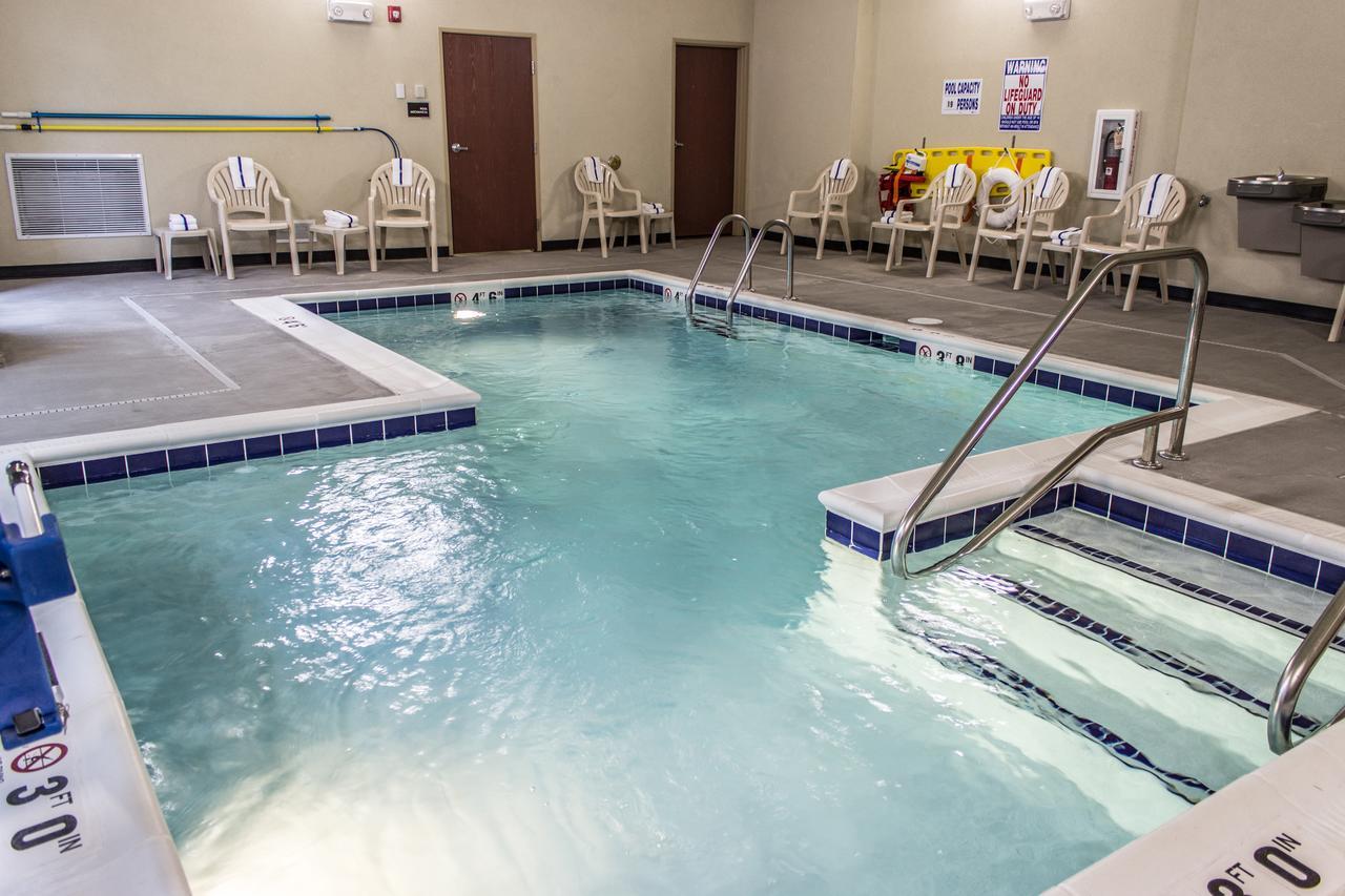 Cobblestone Hotel & Suites - Chippewa Falls Luaran gambar